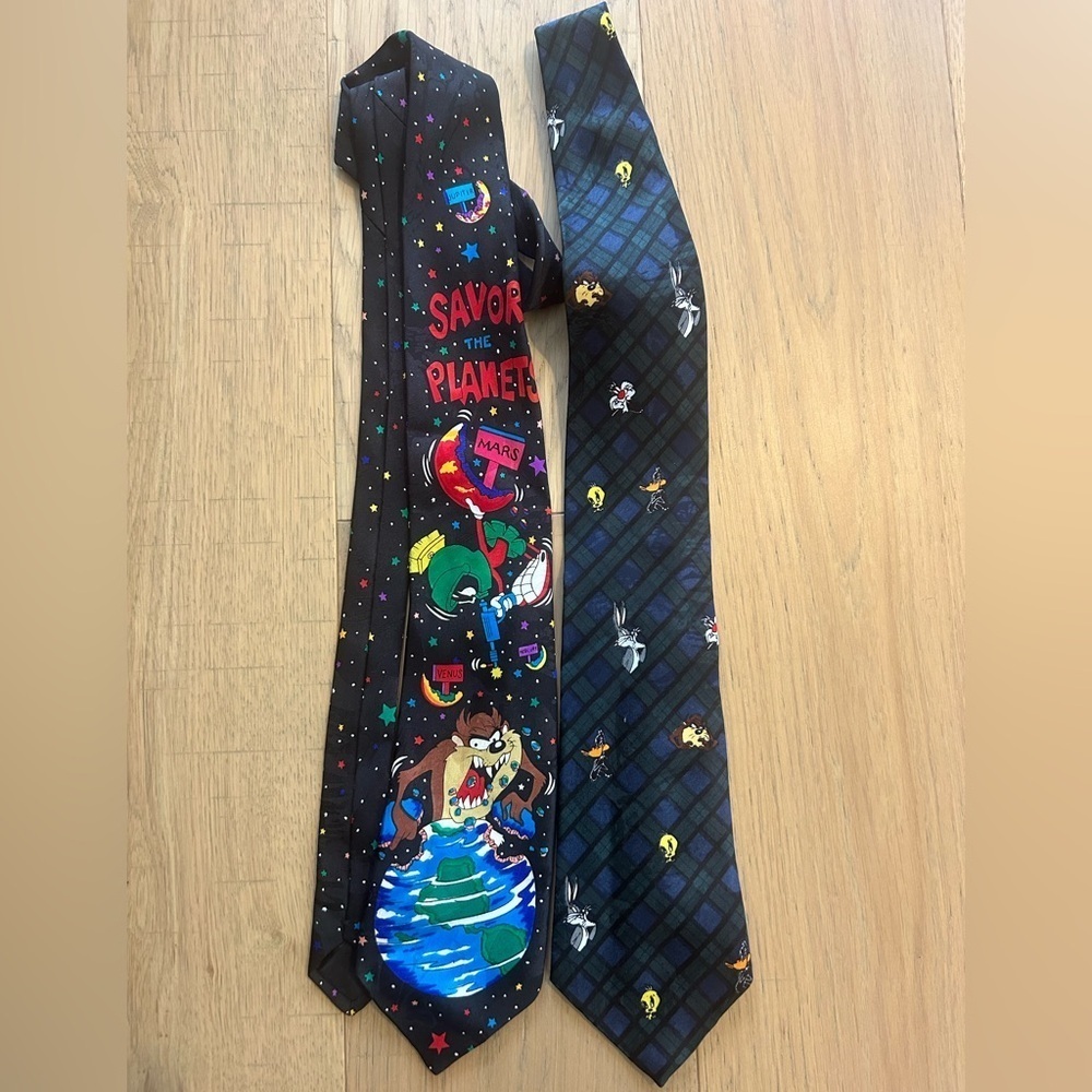 Vintage Looney Tunes Tie Bundle – Taz, Marvin the Martian, Bugs, Tweety, Daffy